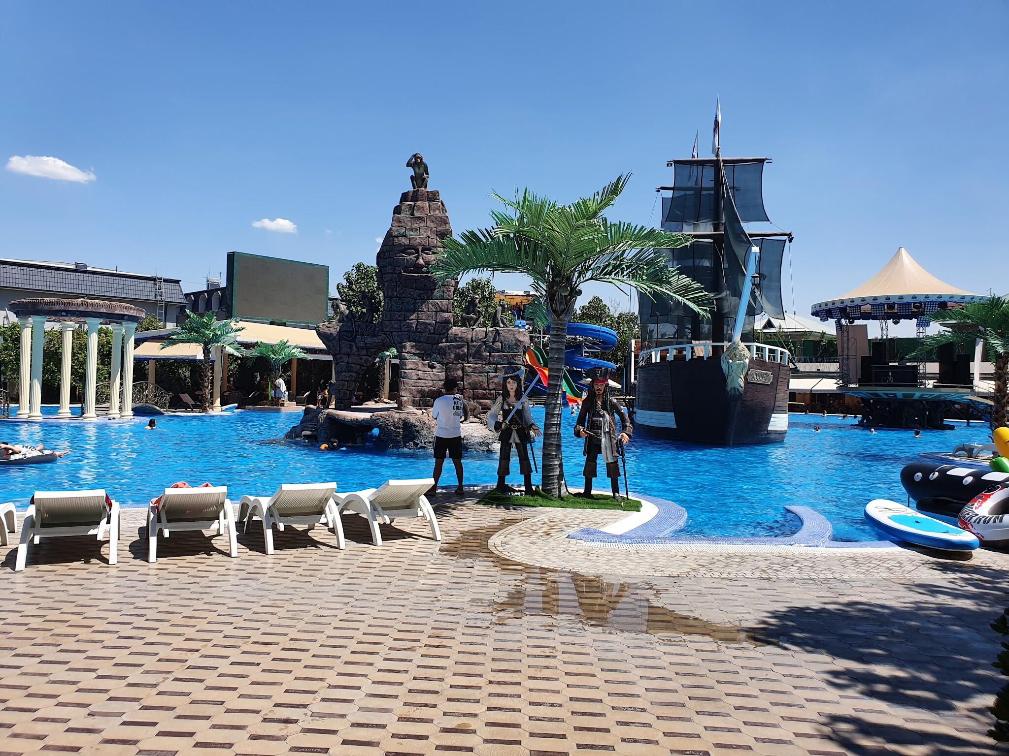 Asia Tashkent Hotel
