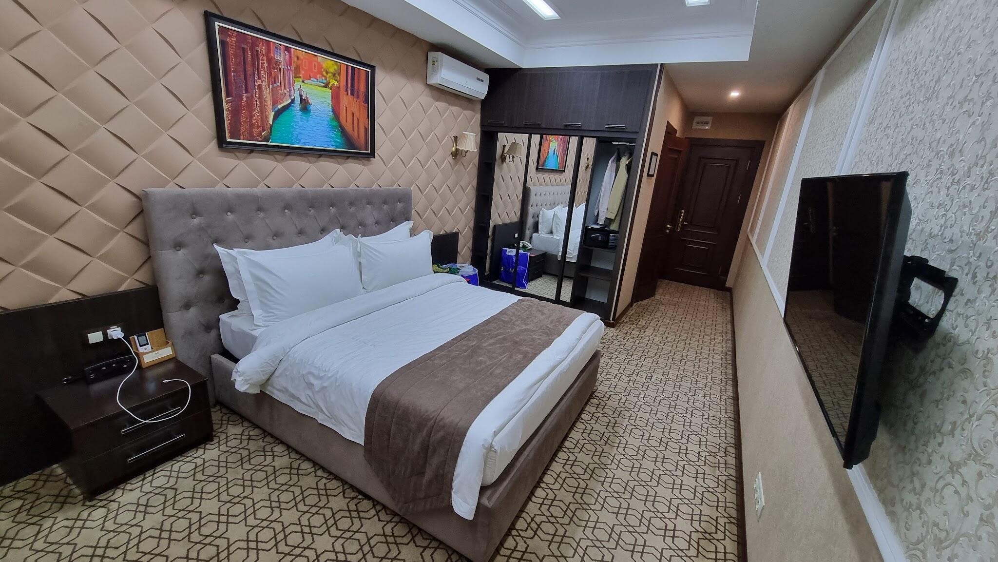 The Royal Mezbon Hotel and SPA